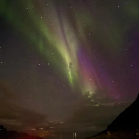 Flakstadveien - Sentralt, Midt I Lofoten * Napp
